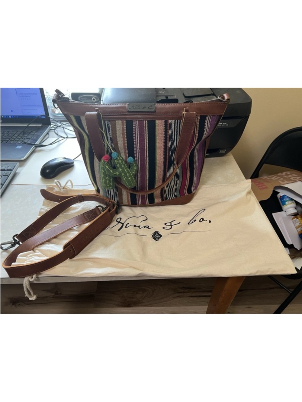 Nena & Co Medium Woven Tote Leather Trim Zip Top Shoulder Strap Dust Bag EUC - Picture 2 of 13
